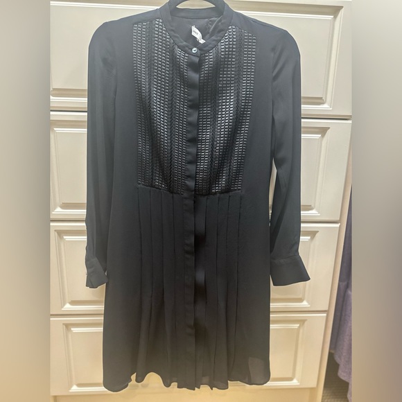 Vince Black Pleated Long Sleeve Dress with Lattice Bib; Size 2 - Picture 10 of 11